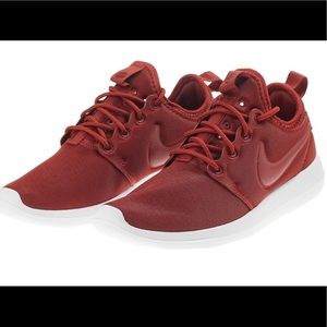 Nike Roshe 7.5